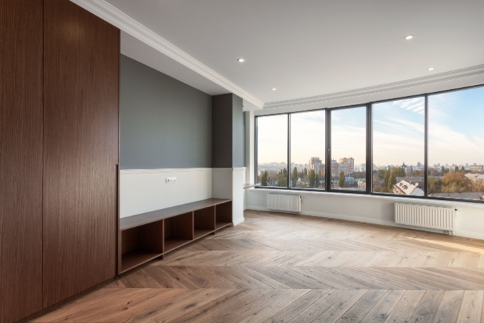 Plastikinių langų poveikis nekilnojamojo turto vertei: ar verta investuoti?