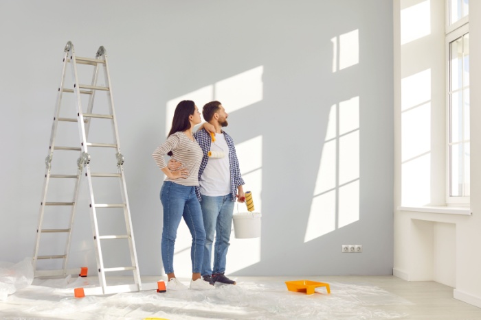 Būsto renovacija: ar verta keisti senus langus į plastikinius?